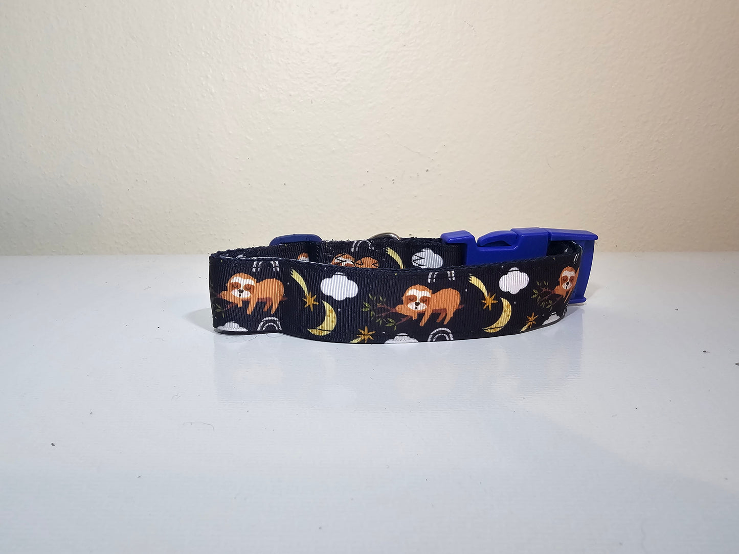 Sloth Ribbon Collar