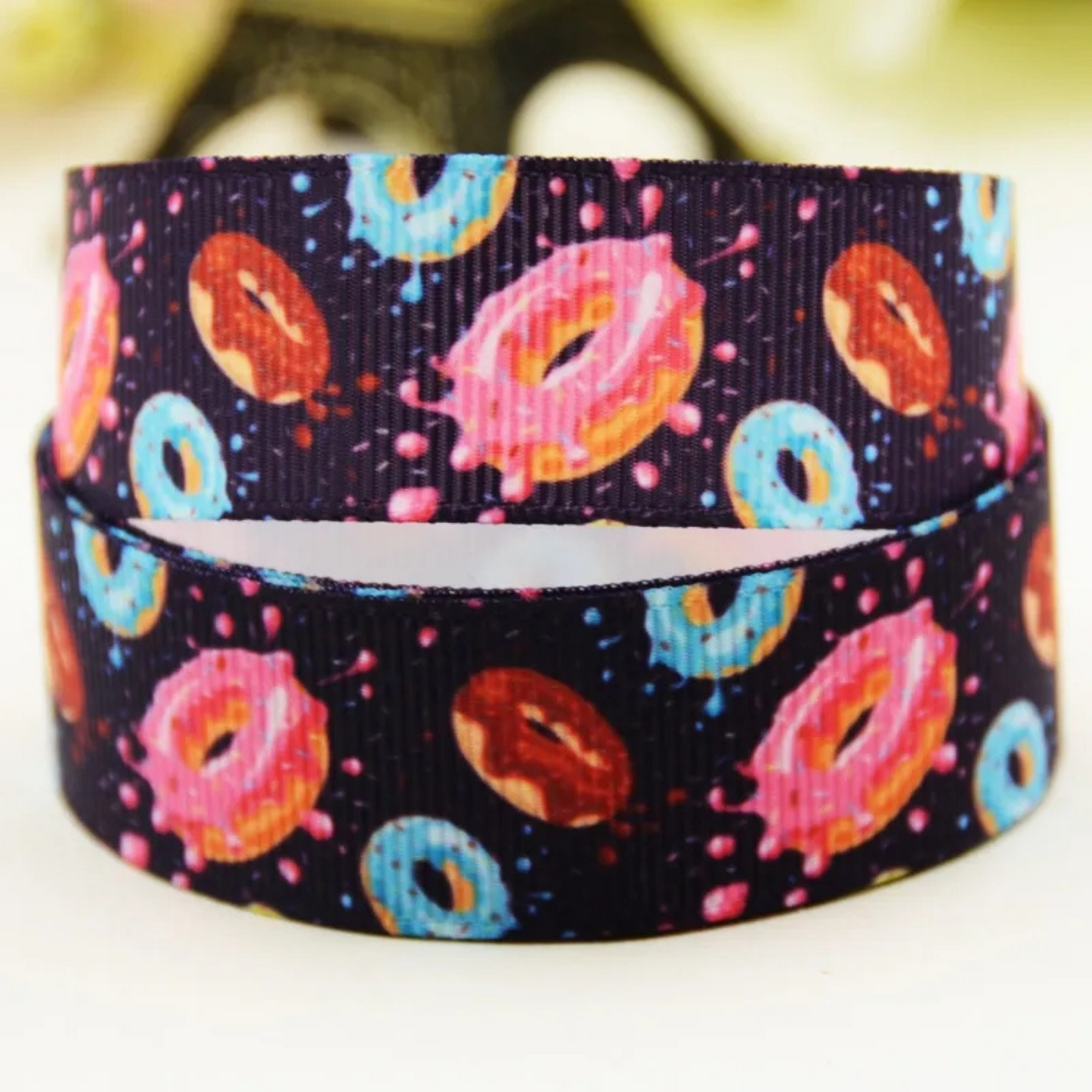 Donut Ribbon Collar